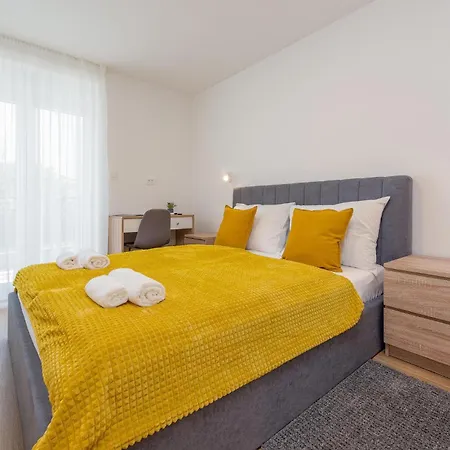 Apartman 2 Bedroom Awesome Apartment In Zadar Zára